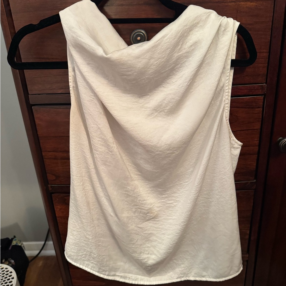 Banana Republic Cowl Neck sleeveless Blouse Size Small